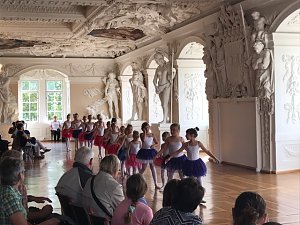 Radevas Eleven im Riesensaal in Sondershausen