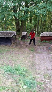 Arbeitseinsatz auf dem Hundeplatz an der Trift