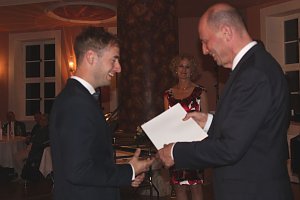  Ausgezeichnete Pr&uuml;fungsleistungen belohnt