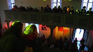 Junge Christen &uuml;bernehmen in der Altendorfer Kirche