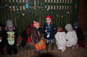 Gruselstimmung im Kinderhaus