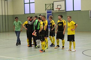 Cup-Verteidiger wurde gefordert