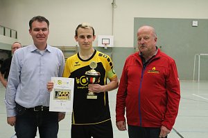 Cup-Verteidiger wurde gefordert