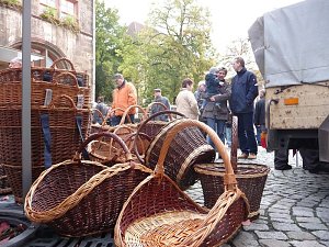 Tr&auml;nen auf dem Markt