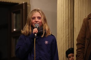 Am Theater und an der Kirche