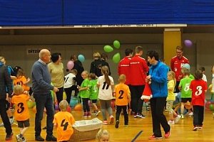 Nikolaus Spielfest der 1. Klassen