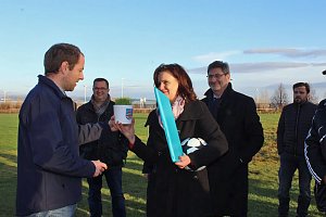 Sportplatz Oldisleben &uuml;bergeben