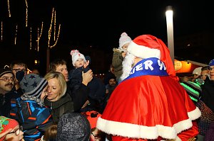 Wacker singt Weihnachtslieder