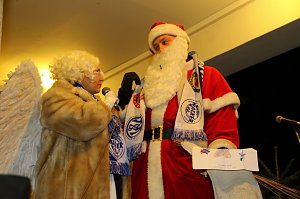 Wacker singt Weihnachtslieder