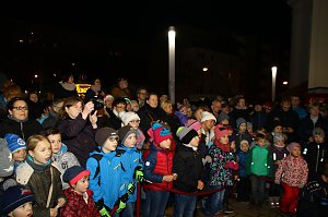 Wacker singt Weihnachtslieder