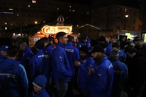 Wacker singt Weihnachtslieder