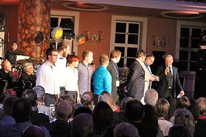 Stehende Ovationen im Achteckhaus