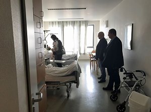 Weihnachtsbesuche in den DRK-Krankenh&auml;usern