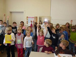 PC-&Uuml;bergabe an Grundschule Heldrungen