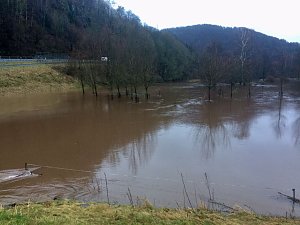 Hochwasser an der Bere: Wiese bei Netzkater