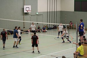 Volleyballturnier mit Rekordbeteiligung gestartet