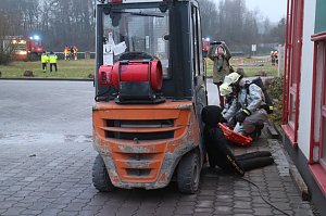 Gefahrgutzug des Landkreises im Einsatz