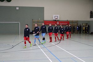 Stark besetzter 5. Allianz-Hallencup begonnen