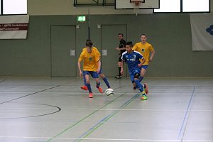 Stark besetzter 5. Allianz-Hallencup begonnen