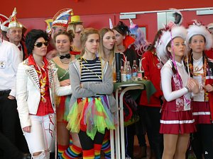 Empfang im Foyer am Rosenmontag