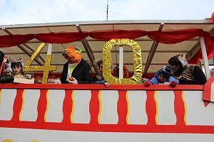 Rosenmontagsumzug in Sondershausen (1)