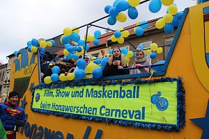 Rosenmontagsumzug in Sondershausen (1)