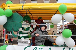 Rosenmontagsumzug in Sondershausen (2) 