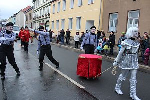 Rosenmontagsumzug in Sondershausen (2) 