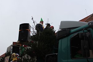 Rosenmontagsumzug in Sondershausen (2) 