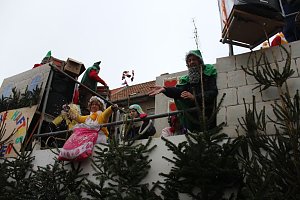 Rosenmontagsumzug in Sondershausen (2) 