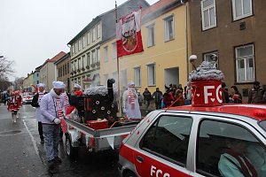 Rosenmontagsumzug in Sondershausen (2) 