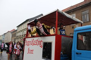Rosenmontagsumzug in Sondershausen (2) 