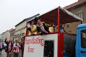 Rosenmontagsumzug in Sondershausen (2) 