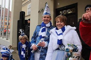 Rosenmontagsparty auf dem Markt Sondershausen