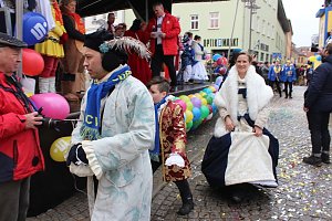 Rosenmontagsparty auf dem Markt Sondershausen