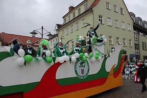 Rosenmontagsparty auf dem Markt Sondershausen
