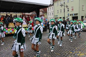 Rosenmontagsparty auf dem Markt Sondershausen
