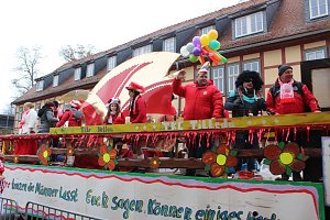 Rosenmontagsparty auf dem Markt Sondershausen