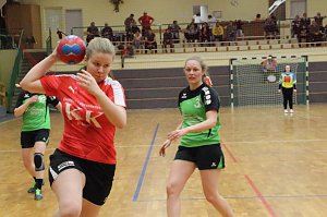 NSV Damen gewinnen knapp gegen den HSV Weimar