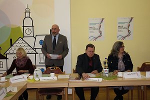 Umsetzung des Landesprogramms "Arbeit f&uuml;r Th&uuml;ringen (LAT)