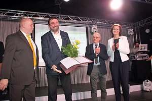 Schauprogramm, Ehrenamtspreise und mehr bei Sportgala