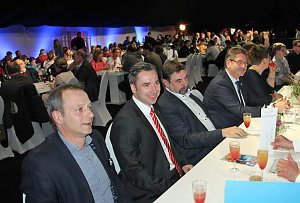 Schauprogramm, Ehrenamtspreise und mehr bei Sportgala