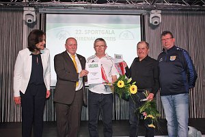 Schauprogramm, Ehrenamtspreise und mehr bei Sportgala