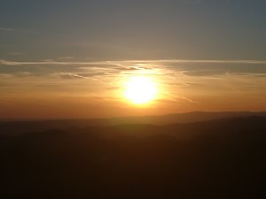 Die Sonne &uuml;ber dem S&uuml;dharz sagt tsch&uuml;ss