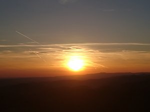 Die Sonne &uuml;ber dem S&uuml;dharz sagt tsch&uuml;ss