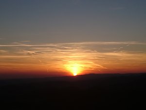 Die Sonne &uuml;ber dem S&uuml;dharz sagt tsch&uuml;ss