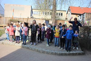 Hurra, wir spielen in der sanierten Kita
