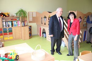 Hurra, wir spielen in der sanierten Kita