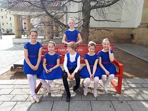 Die Eleven des Tanzstudio Radeva auf der 10. Nordth&uuml;ringer Kulturnacht