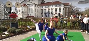 Die Eleven des Tanzstudio Radeva auf der 10. Nordth&uuml;ringer Kulturnacht